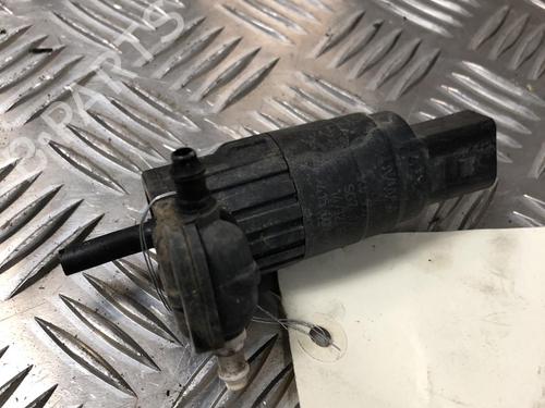 Used Washer pump VW SCIROCCO III (137, 138) 1.4 TSI (160 hp) 31245411