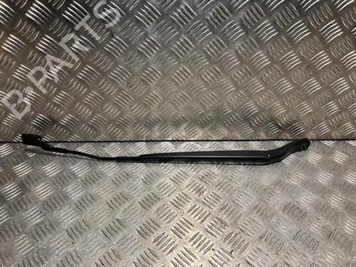 Used Front windshield wiper arm PEUGEOT 208 II (UB_, UP_, UW_, UJ_) 1.2 PureTech 100 (101 hp) 31697301