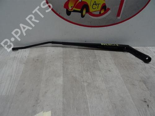 Front windshield wiper arm TOYOTA AVENSIS (_T25_) 2.2 D-4D (ADT251_, ADT251R) | BP20632210C143