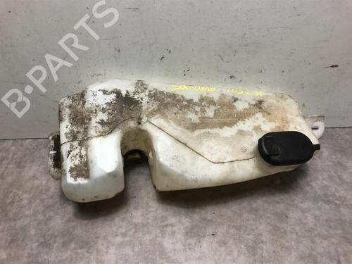 Used Windscreen washer tank DACIA SANDERO 1.5 dCi (88 hp) 20617323