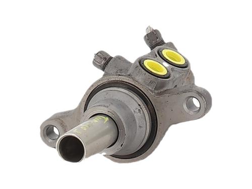 Used Brake master cylinder Brake master cylinder RENAULT TWINGO III (BCM_, BCA_) 1.0 SCe 70 (71 hp) 36359922 36359922