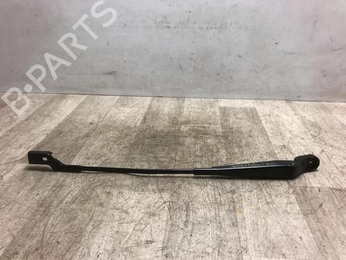 Used Front windshield wiper arm SKODA FABIA II (542) 1.2 TSI (105 hp) 20628862