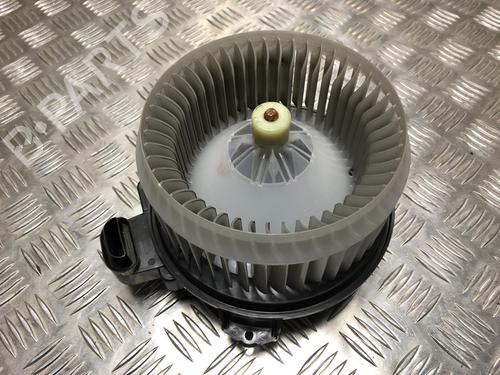 Used Heater blower motor TOYOTA AURIS (_E18_) 1.2 (NRE185_, NRE185R) (116 hp) 31245108
