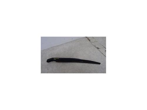 Used Rear windshield wiper arm SUBARU IMPREZA Hatchback (GR, GH, G3) 2.0 D AWD (150 hp) 13136699