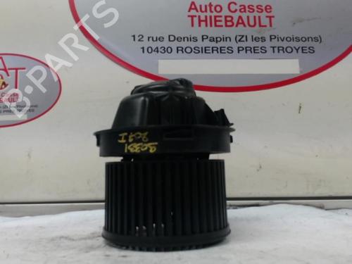 Used Heater blower motor Heater blower motor PEUGEOT 207 (WA_, WC_) 1.6 HDi (109 hp) 13131230 13131230