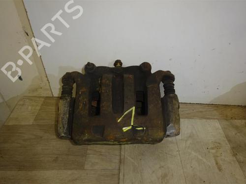 Venstre bremsekaliber foran NISSAN PICK UP (D22) 2.5 Di 4WD (133 hp) 27730894