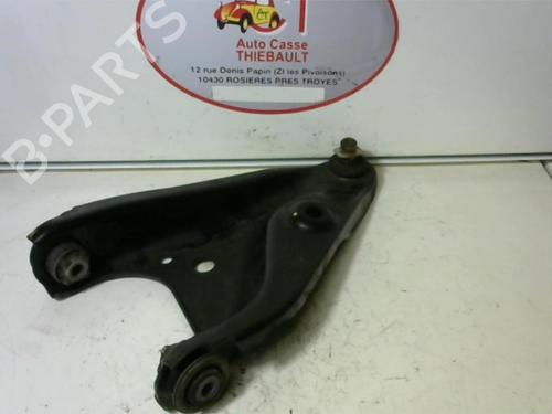 Used Right front suspension arm DACIA SANDERO 1.2 16V (75 hp) 12970678