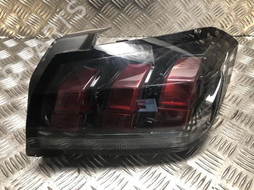 Used Right taillight PEUGEOT 208 II (UB_, UP_, UW_, UJ_) 1.2 PureTech 75 (75 hp) 31245650