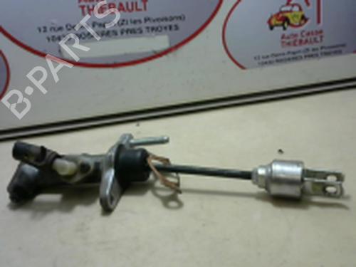 Used Clutch slave cylinder TOYOTA HIACE IV Bus (__H1_, __H2_) 2.5 D-4D (KLH12, KLH22) (117 hp) 23127991
