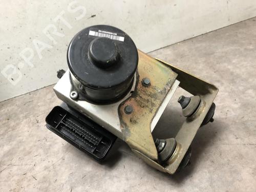 Used ABS pump PORSCHE CAYENNE (9PA) Turbo 4.5 (450 hp) 21081144