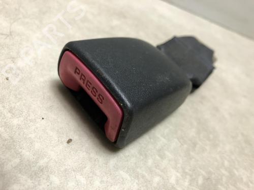 Used Seat buckle SUZUKI SWIFT III (MZ, EZ) 1.3 (RS413, ZC11S) (92 hp) 20614025