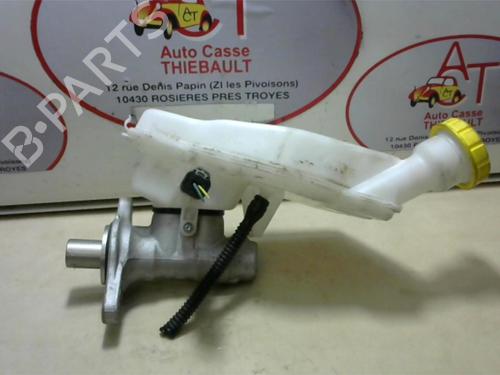 Brake master cylinder PEUGEOT 208 I (CA_, CC_) 1.6 HDi / BlueHDi 75 | BP13276839M77