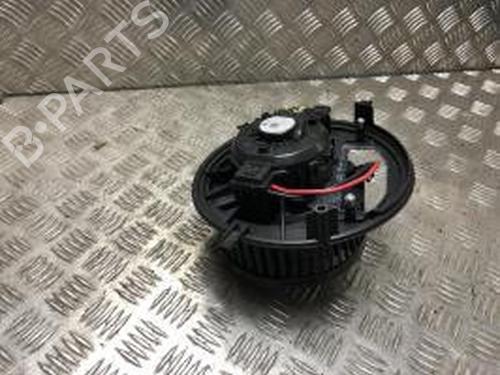 Used Heater blower motor VW GOLF VIII (CD1, DA1) 2.0 TDI (150 hp) 28331781