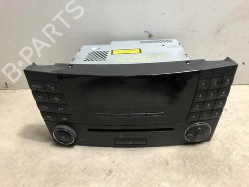 Radio MERCEDES-BENZ E-CLASS (W211) E 220 CDI (211.006) (136 hp) 20615900