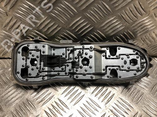 Używane Lampa oświetlenia tablicy rejestracyjnej Lampa oświetlenia tablicy rejestracyjnej DACIA DUSTER (HS_) 1.5 dCi (HSMC) (107 hp) 35955583 35955583
