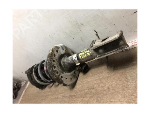 Dämpfer vorne rechts NISSAN PULSAR Hatchback (C13) 1.5 dCi | BP30785614M17 