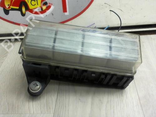 Used Fuse box OPEL SPEEDSTER (E01) 2.2 (R97) (147 hp) 28286825