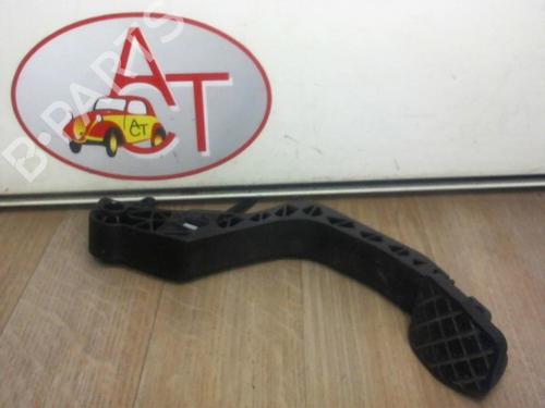 Used Clutch pedal VW GOLF PLUS V (5M1, 521) 1.9 TDI (105 hp) 25297442