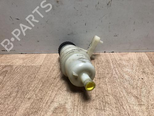 Used Power steering reservoir PEUGEOT EXPERT Van (VF3A_, VF3U_, VF3X_) 2.0 HDi 120 (120 hp) 13137345