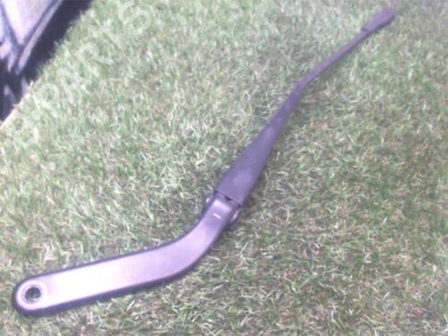 Front windshield wiper arm BMW 1 (E87) 118 d | BP28287416C143