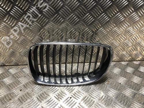 Used Grille BMW 1 (E87) 116 d (116 hp) 31186230