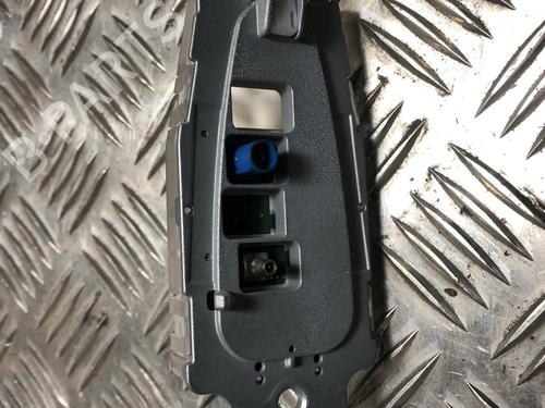 Antenne/Steun BMW 1 (F21) 118 d (150 hp) 24321803