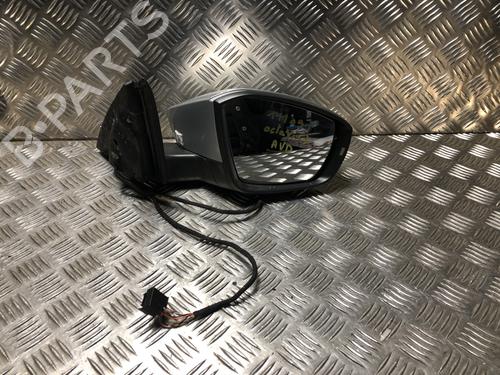 Used Right mirror SKODA OCTAVIA III (5E3, NL3, NR3) 1.6 TDI (105 hp) 31201359
