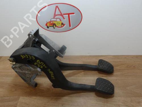 Used Pedal BMW 1 (E87) 118 d (122 hp) 31185710