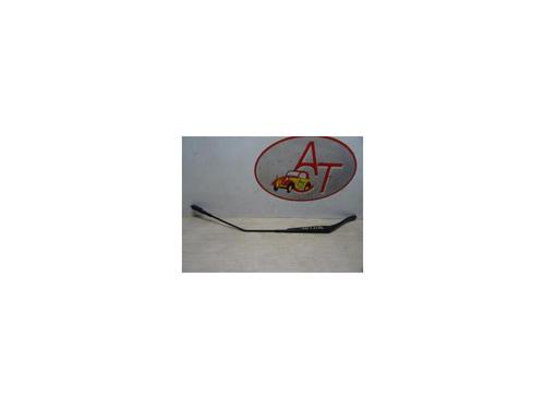 Used Front windshield wiper arm ALFA ROMEO MITO (955_) 1.3 MultiJet (955AXT1A, 955AYA1A) (80 hp) 20632084