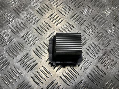 Used Heater resistor RENAULT TRAFIC III Van (FG_) 2.0 dCi 120 (FGMN) (120 hp) 31770365