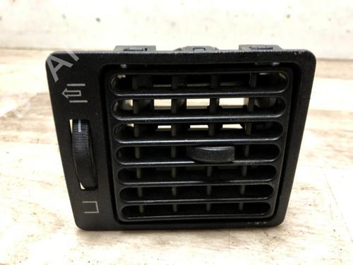 Used Air vent PEUGEOT 505 (551A) 2.5 Turbo Diesel (95 hp) 29624399