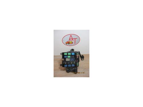 Used Fuse box SUZUKI GRAND VITARA II (JT, TE, TD) 1.9 DDiS All-wheel Drive (JT419, TD44, JB419WD, JB419XD,... (129 hp) 12967402