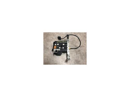 Used Fuse box PEUGEOT 407 Coupe (6C_) 2.7 HDi (204 hp) 24335842
