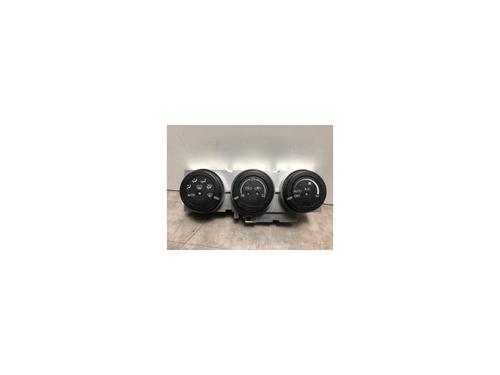 Used Climate control NISSAN 350Z Roadster (Z33) 3.5 (AAZ33) (301 hp) 23036608