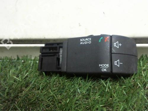 Switch NISSAN PRIMASTAR Van (X83) 2.0 dCi 115 | BP23869838I30 