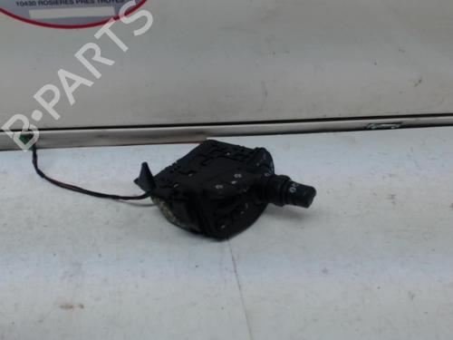 Used Switch RENAULT SCÉNIC II (JM0/1_) 1.5 dCi (JM16) (103 hp) 13262232