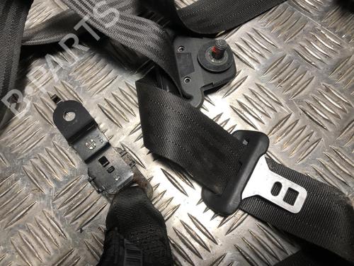 Rear right seatbelt VOLVO XC90 I (275) D5 AWD | BP31202556I28