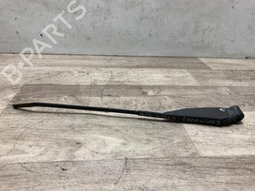 Used Front windshield wiper arm LADA NIVA Closed Off-Road Vehicle (2121, 2131) 1700 i 4x4 (82 hp) 23870761