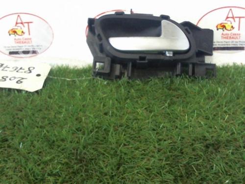 Used Front right interior door handle PEUGEOT 208 I (CA_, CC_) 1.4 HDi (68 hp) 13225929