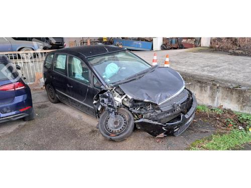 Left tailgate light RENAULT CLIO IV (BH_) 1.5 dCi 75 | BP23872014C79