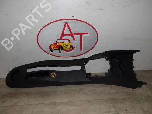 Used Middle console RENAULT CLIO III (BR0/1, CR0/1) 1.5 dCi (BR17, CR17) (86 hp) 31199934