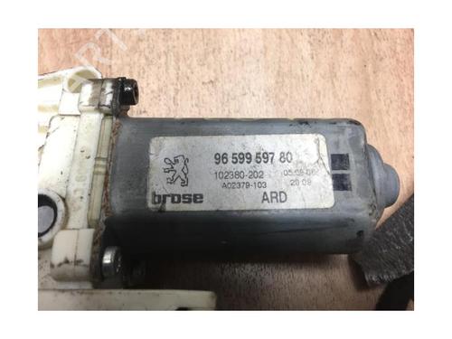 Right rear window motor PEUGEOT 607 (9D, 9U) 2.0 HDI | BP29267642E22 