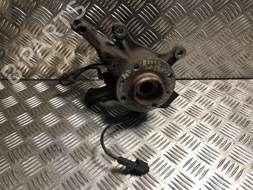 Used Right front steering knuckle Right front steering knuckle RENAULT CAPTUR I (J5_, H5_) 1.2 TCe 120 (120 hp) 33872000 33872000