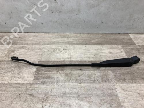 Used Front windshield wiper arm RENAULT CLIO I (B/C57_, 5/357_) 1.9 D (65 hp) 20629540