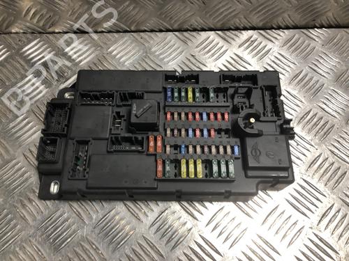 Used Fuse box Fuse box MINI MINI (R56) Cooper S (174 hp) 35755656 35755656