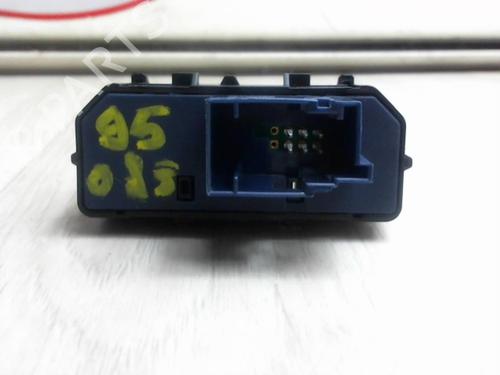 Switch CITROËN C5 III (RD_) 1.6 HDi 110 (RD9HZC) | BP12962793I30