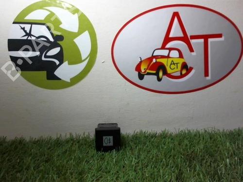 Used Switch RENAULT 21 Saloon (L48_) 2.1 D (L486) (65 hp) 30674145