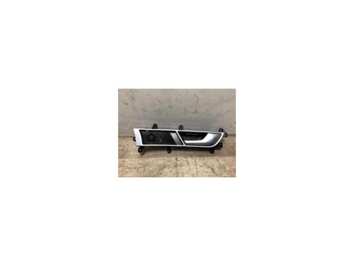 Højre fortil invendig håndtag AUDI A6 C6 Avant (4F5) 2.7 TDI (180 hp) 23872704