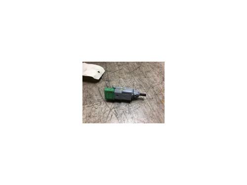 Commutateur RENAULT TWINGO III (BCM_, BCA_) 0.9 TCe 90 (BCM9, BCM2) (90 hp) 20624934