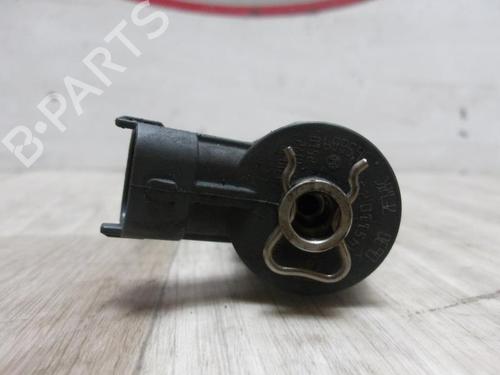 Injecteur PEUGEOT 207 (WA_, WC_) 1.4 HDi (68 hp) 31195472